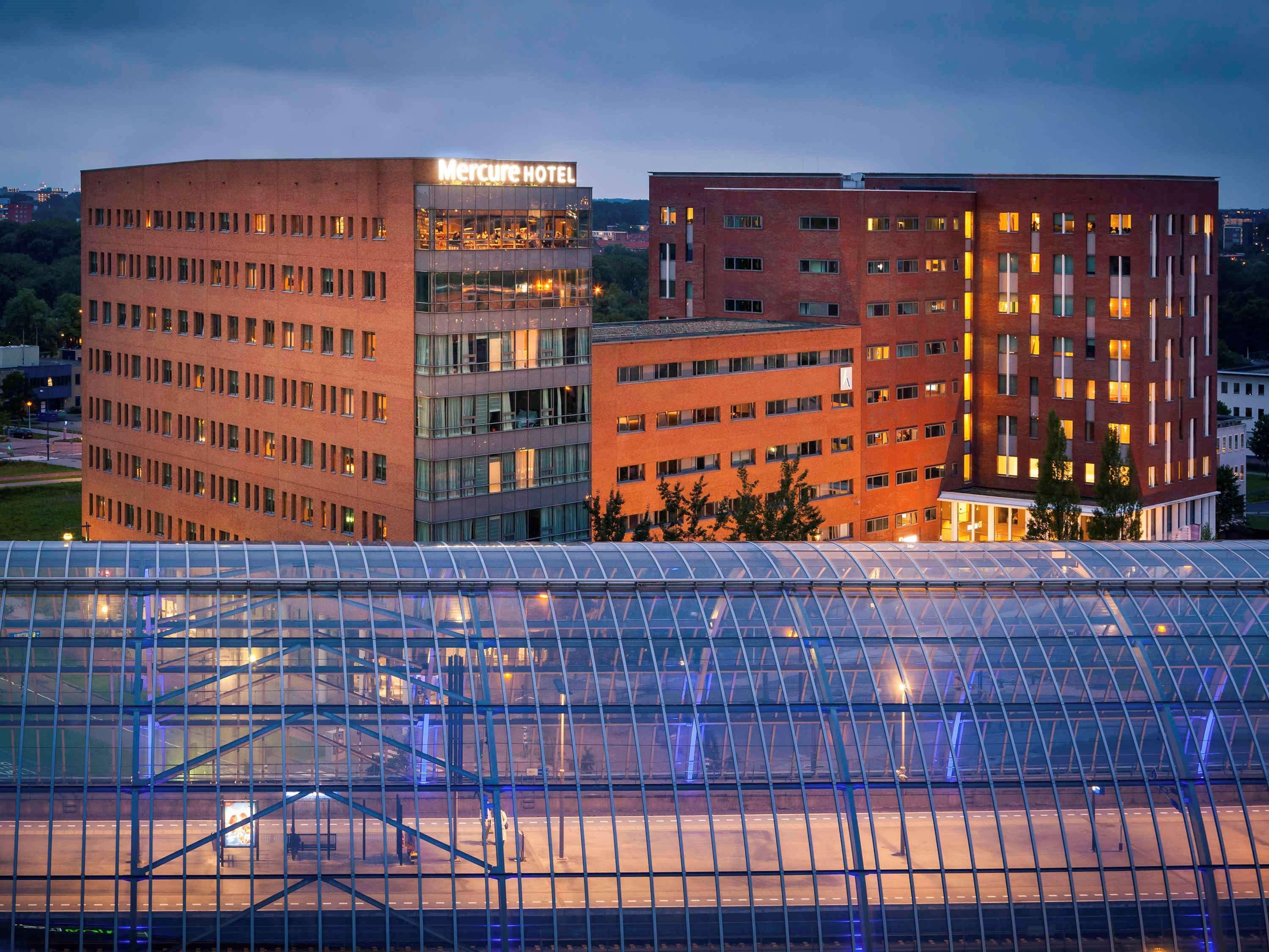 Mercure Amsterdam Sloterdijk Station Hotel Buitenkant foto